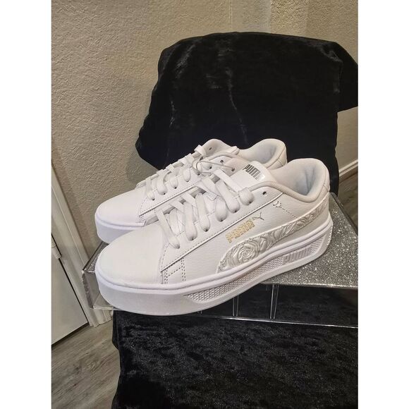 Puma Platform V3 Rose Embroidered Pop Up Sneakers - Picture 12 of 12